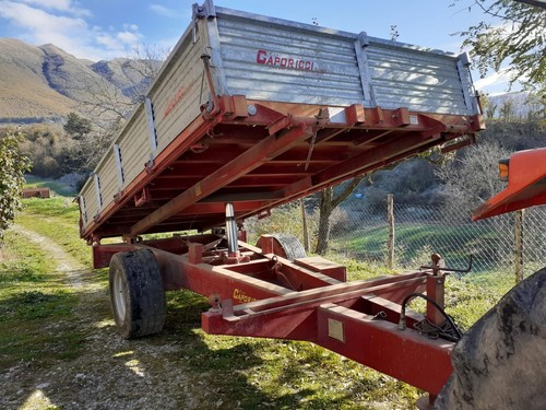Rimorchio agricolo - ,